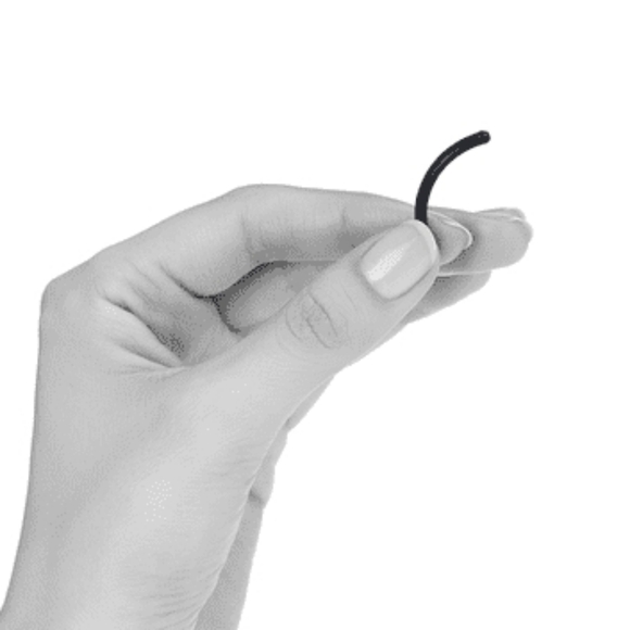 Maybelline Expert Tools Eyelash Curler Refills Set of 2 in Package NEW - Picture 3 of 4